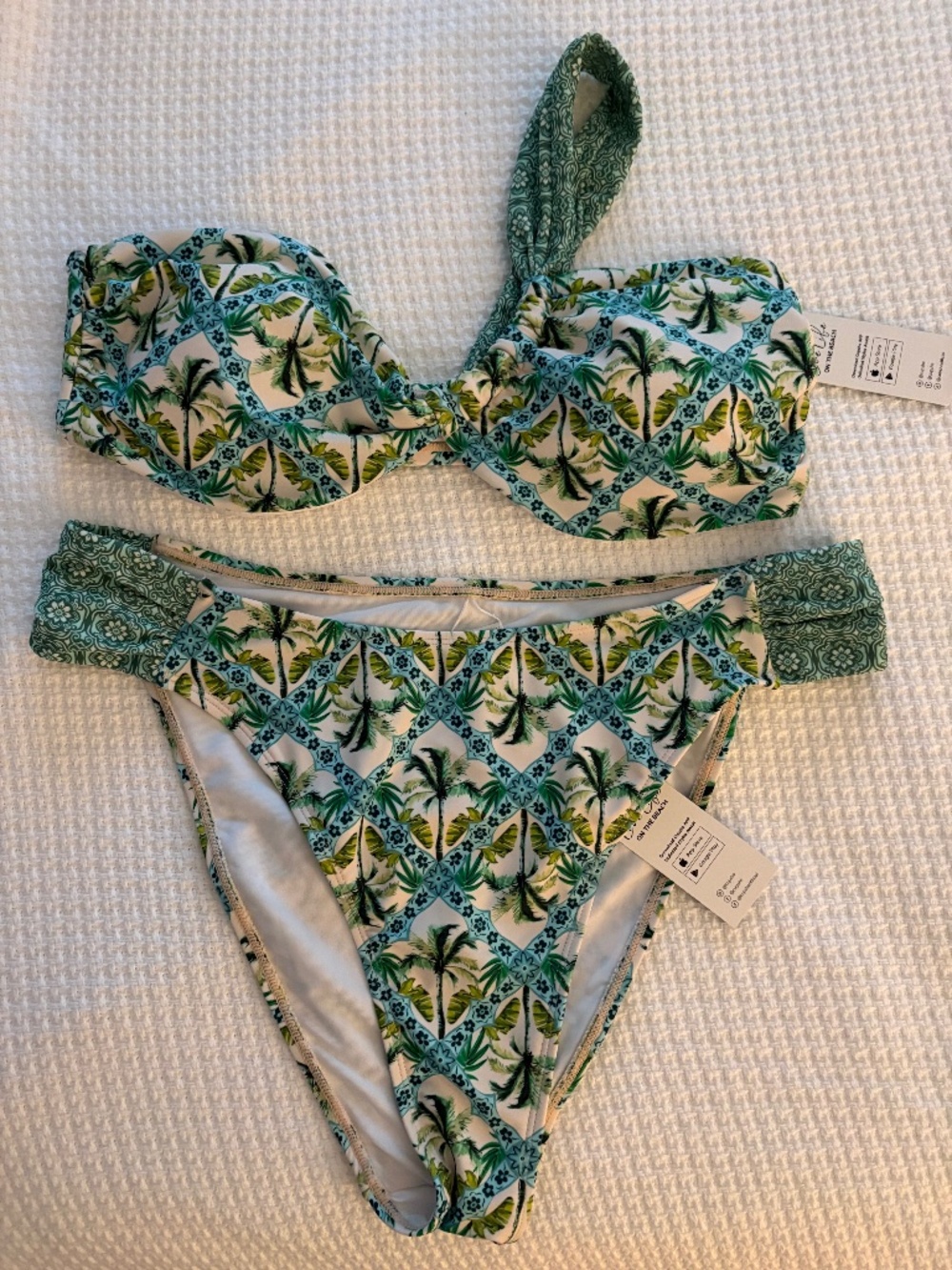CUPSHE One Shoulder Bikini Blue Green Palm Trees Size Large NWT